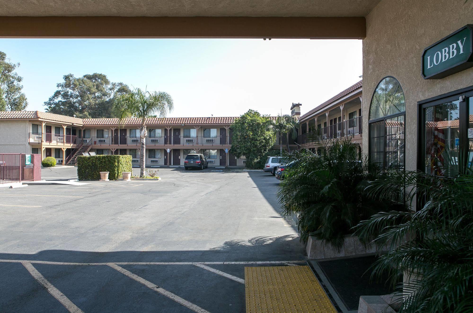 Regency Inn Norco Εξωτερικό φωτογραφία